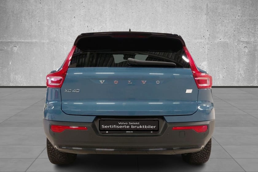 Bilde 3 av Volvo XC40 Recharge Twin motor 4WD I Hengerfeste I Tonede ruter