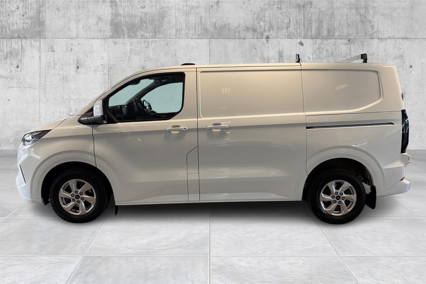 Bilde 2 av Ford Transit Custom 320 Limited AWD L1 Webasto/Takstativ/Kamera/2xskyvedør ++