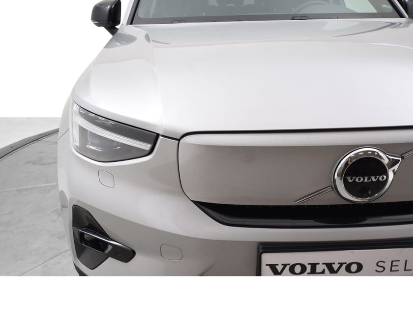 Bilde 3 av Volvo XC40 Recharge Twin motor 408 HK/Ultimate/360 g.k./Pixel/Hengerfeste
