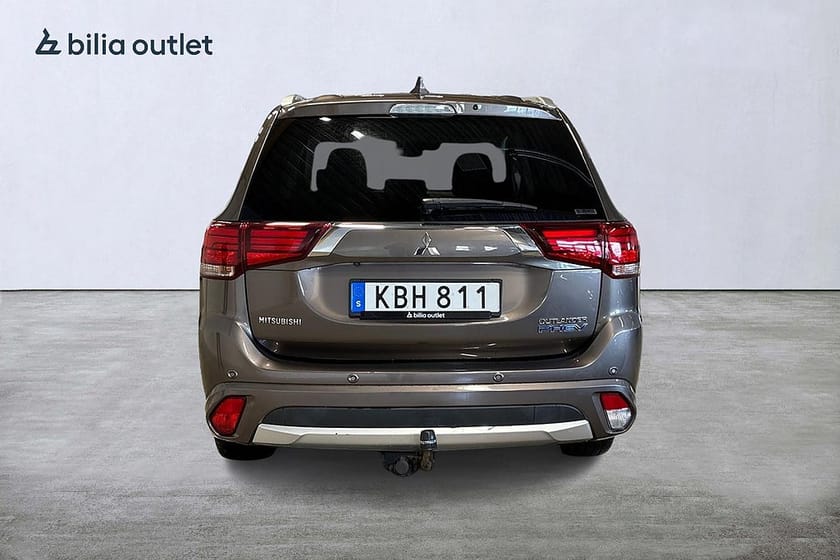 Bild 4 av Mitsubishi Outlander PHEV Comfort 203hk / Dragkrok Keyless
