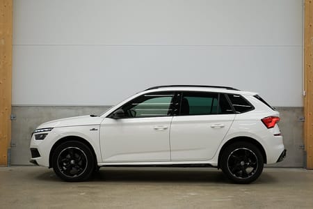 Škoda Kamiq Skoda 1.0 TSI Monte Carlo Pano Drag Cockpit Kamera Rattvärme