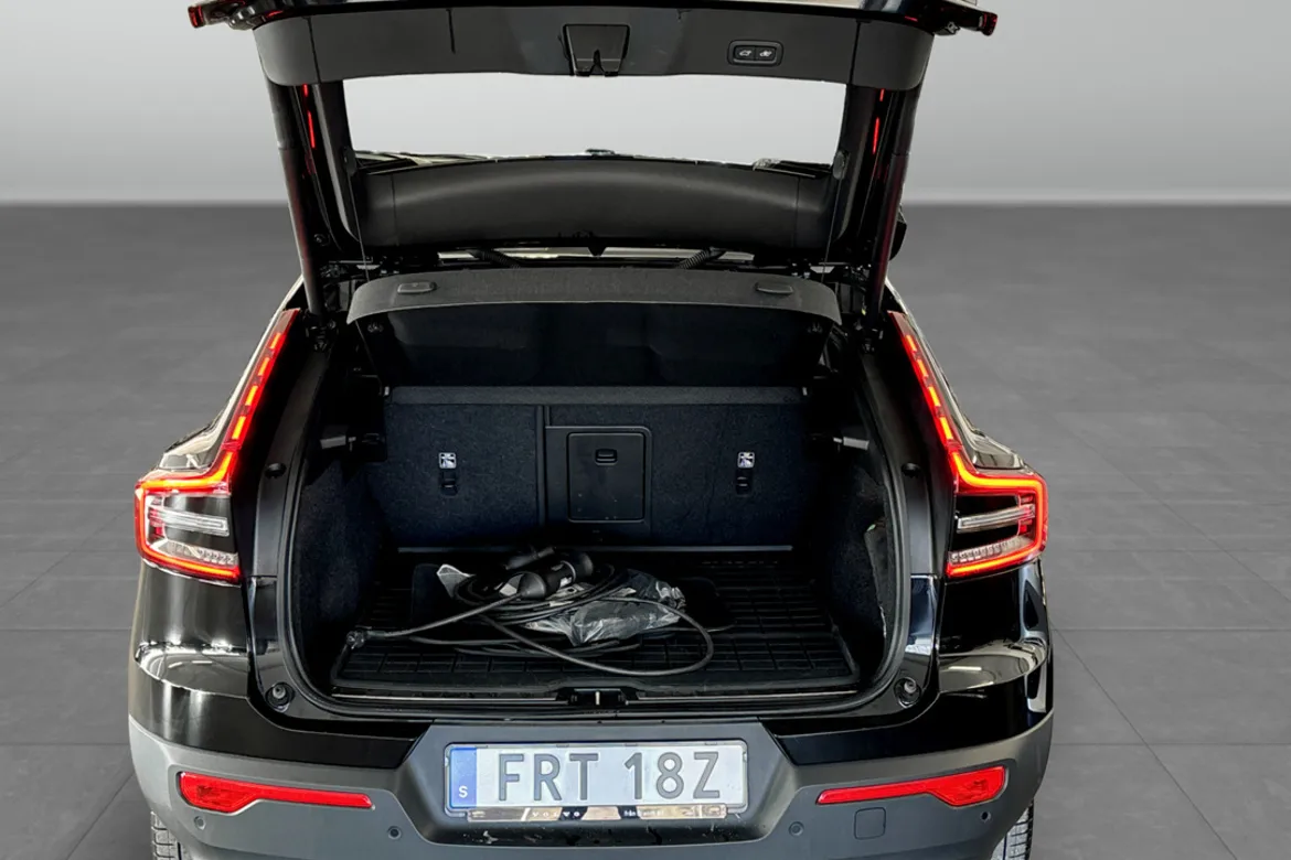 Volvo EC40 Twin Motor Performance