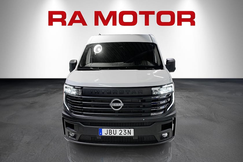 Bild 4 av Nissan Interstar 35T TEKNA | L2H2 | Diesel |