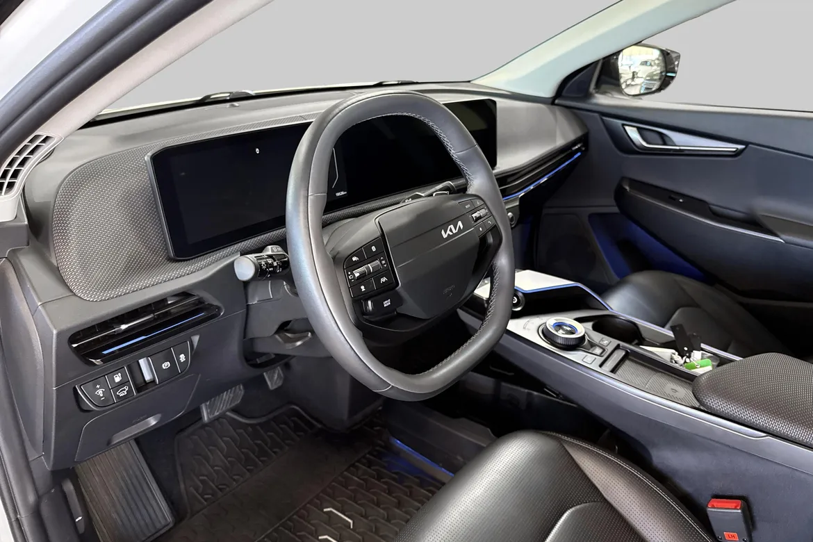 picture of a car