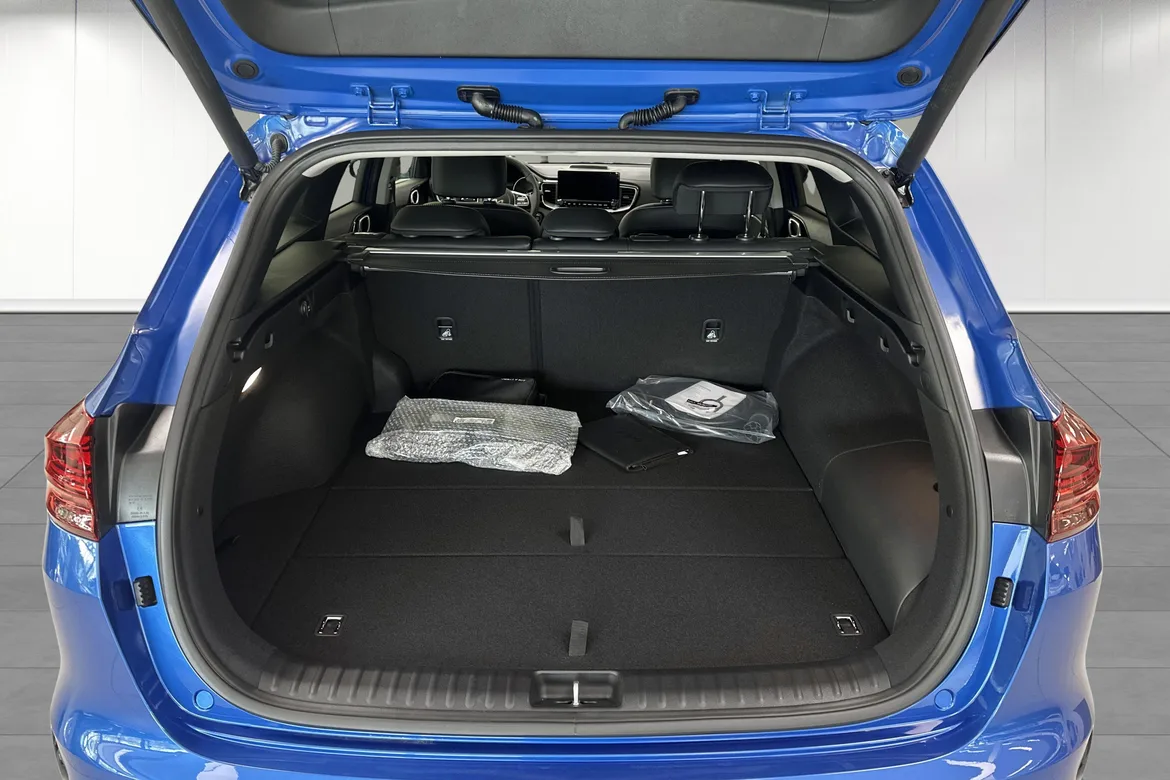 picture of a car