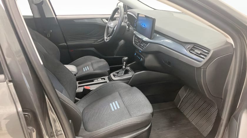 Bild 3 av Ford Focus Kombi Active E85 Manuell Dragkrok