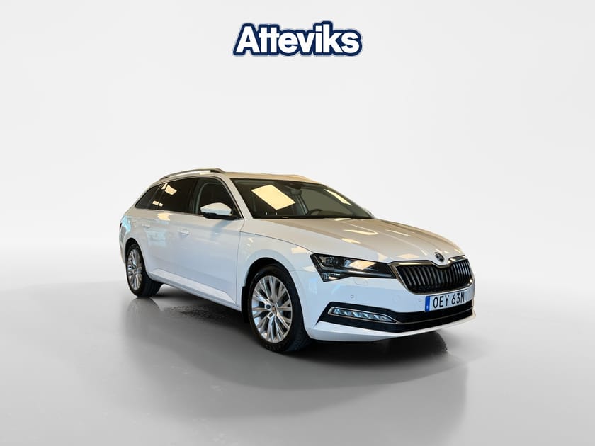Bild 1 av Škoda Superb Kombi Style TDI 200 4x4 DSG Nyservad/Drag/Värmare