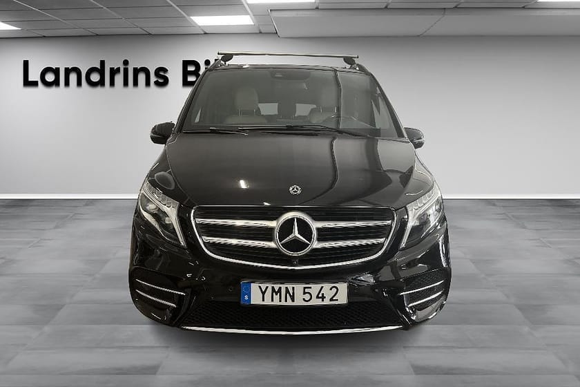 Bild 2 av Mercedes-Benz V 250d 4MATIC 3.2t 250 8-Sits AMG-Line