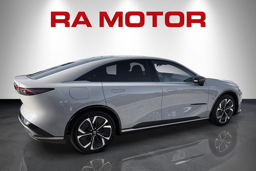 Bild 4 av Mazda 6e Standard Range 68.8 kWh Takumi Plus