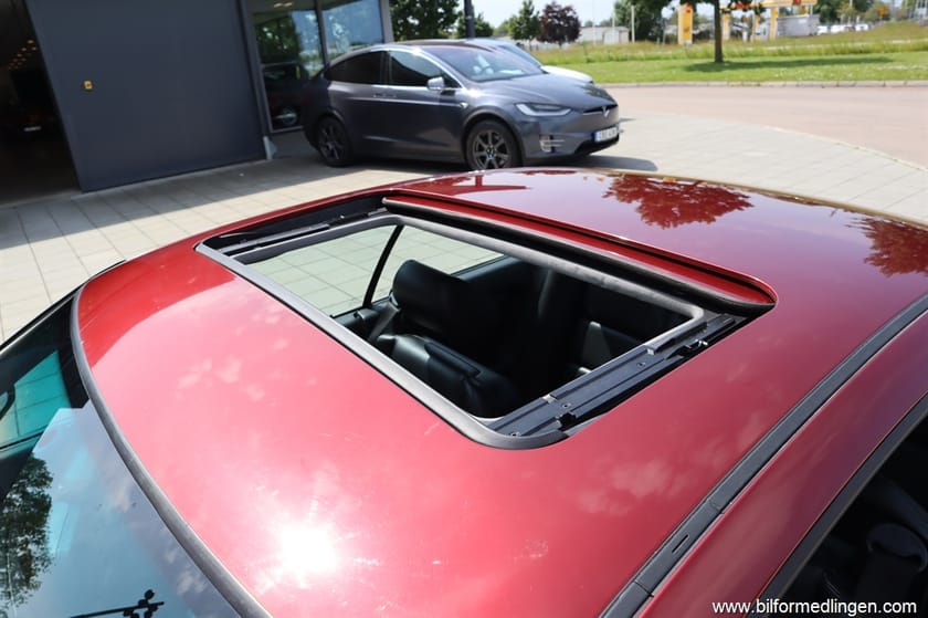 Bild 4 av BMW 850i 850 IA  299hk V12 Aut Fint skick Taklucka skinn