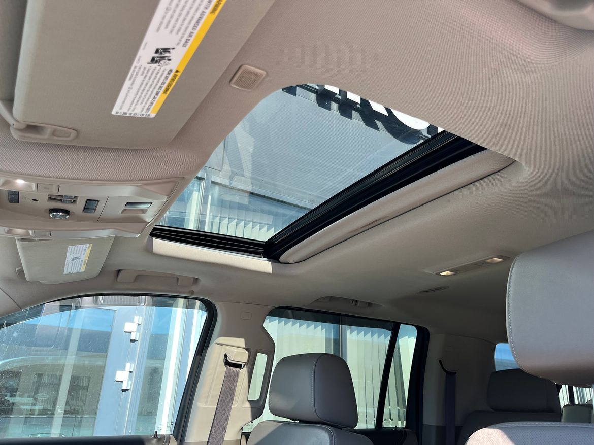 Chevrolet Suburban 5.3 V8 E85 4WD Hydra-Matic, 360hp, 2018