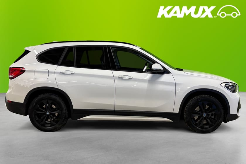 Bild 2 av BMW X1 xDrive25e Sport Line Skinn HuD