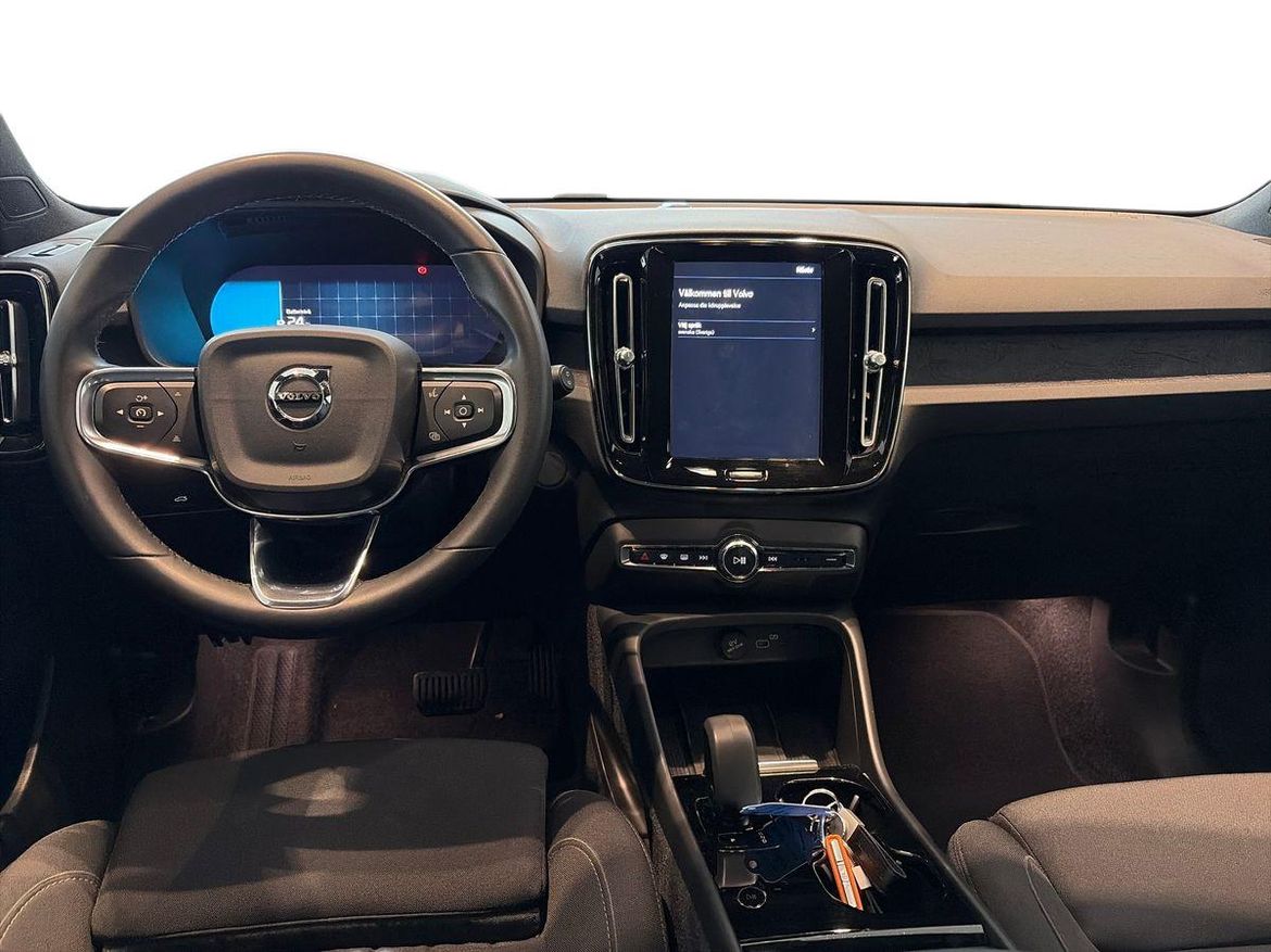Volvo XC40 2023 - miniatyr 9