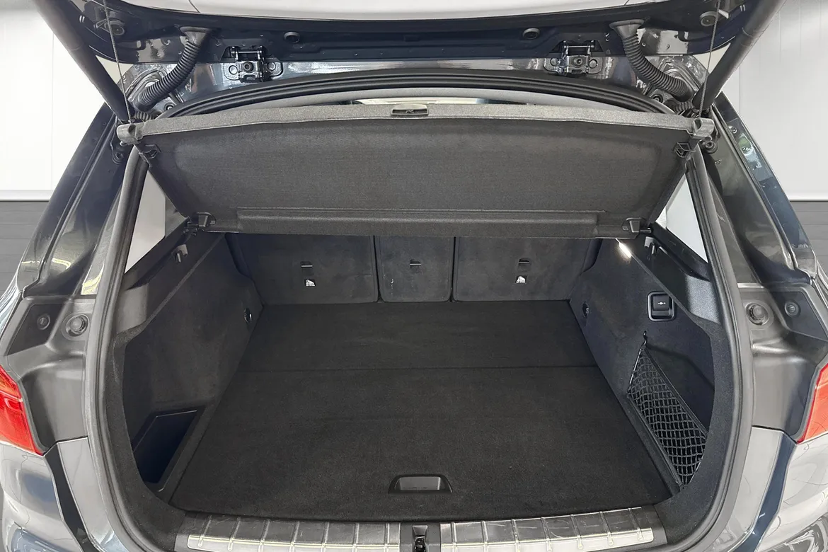 picture of a car