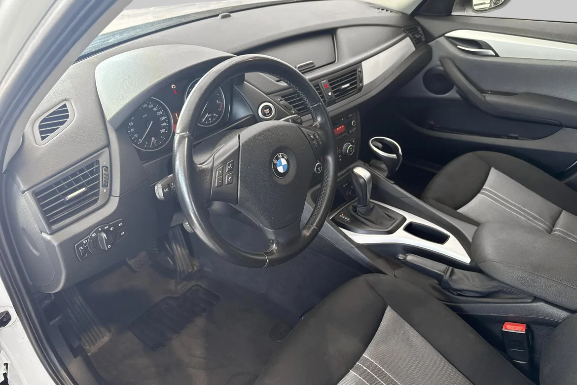 picture of a car