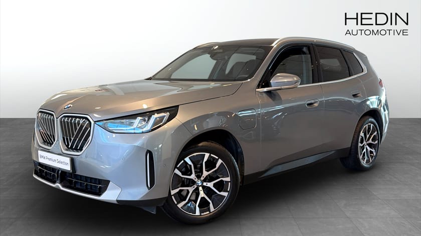 Bild 1 av BMW X3 30e xDrive Panorama H/K Rattvärme Elstol Dragkrok