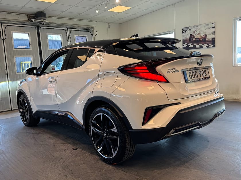 Bild 3 av Toyota C-HR Hybrid CVT GR Sport JBL Keyless SE SPEC 184hk