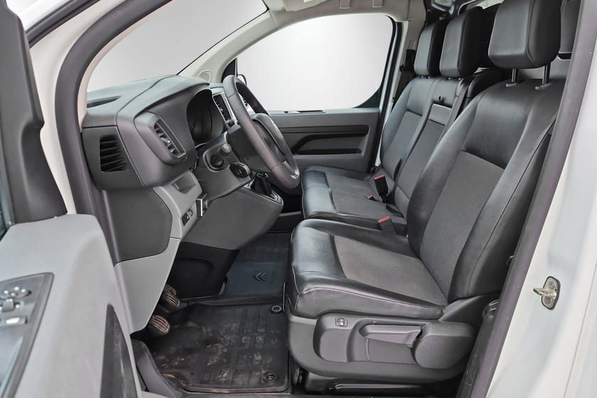 Bild 5 av Citroën Jumpy Van L2 2.0 BlueHDi