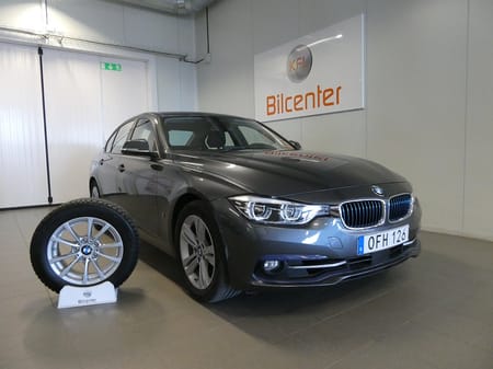 BMW 330e Sedan Sport line Automat-Navi-PDC *7059 mil*