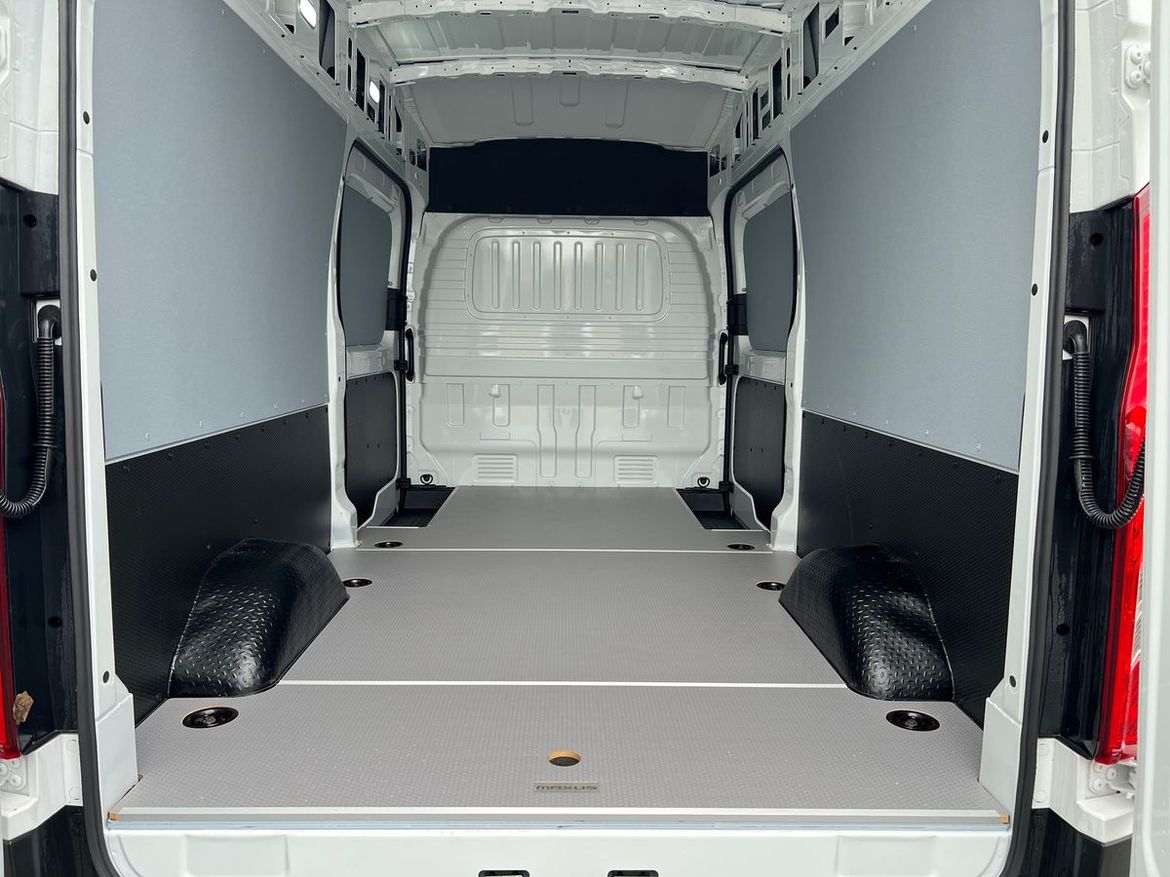 Maxus V90 2022 - miniatyr 16