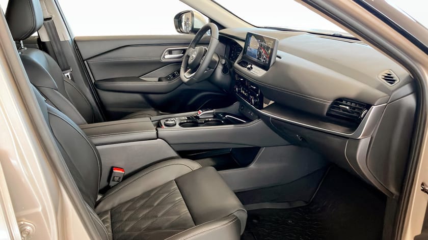 Bild 3 av Nissan X-Trail e-4ORCE 4WD Tekna 7-sits Hybrid / DEMO