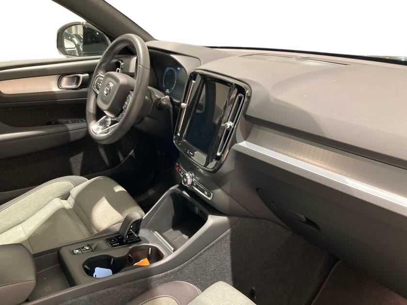 Bild 4 av Volvo XC40 Recharge T4 Core Bright