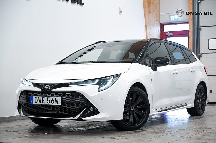 Bild 2 av Toyota Corolla Touring Sports Hybrid e-CVT GR-Sport B-Kam Rattvä 184hk