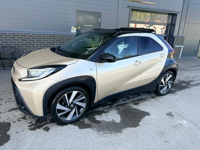 Bilde 2 av Toyota Aygo X Style Air I Kanvas tak I JBL I Lav km
