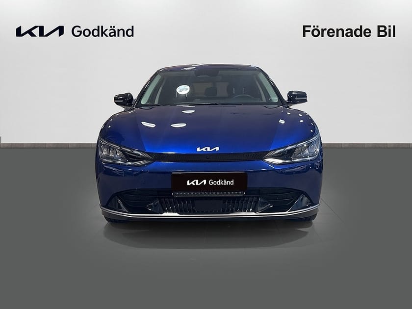 Bild 2 av Kia EV6 77.4 kWh PLUS RWD 228HK | GODKÄND