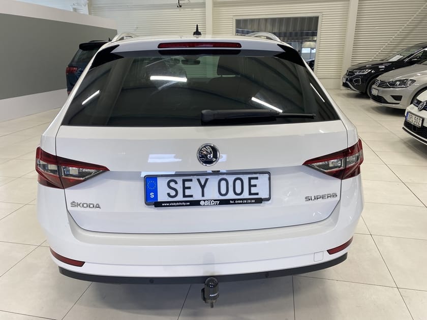 Bild 4 av Škoda Superb Kombi STYLE 2,0 TDI 150 DSG