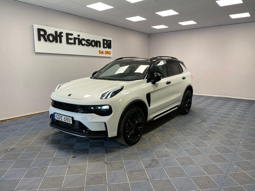 Bild 1 av Lynk & Co 01 PHEV More