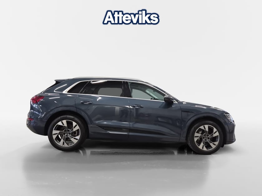 Bild 2 av Audi Q8 50 e-tron quattro 250kW / Selection / Drag / Pano