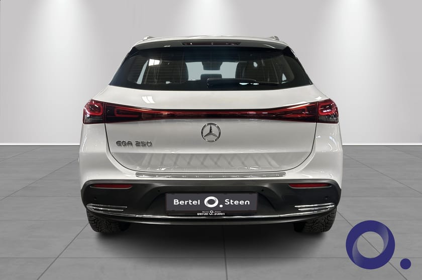 Bilde 4 av Mercedes-Benz EQA 250 250|Rattvarme|carplay|Hengerfeste