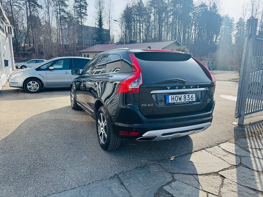 Bild 4 av Volvo XC60 D4 AWD 181HK AUTOMAT SUMMUM / NAVI / VÄRMARE