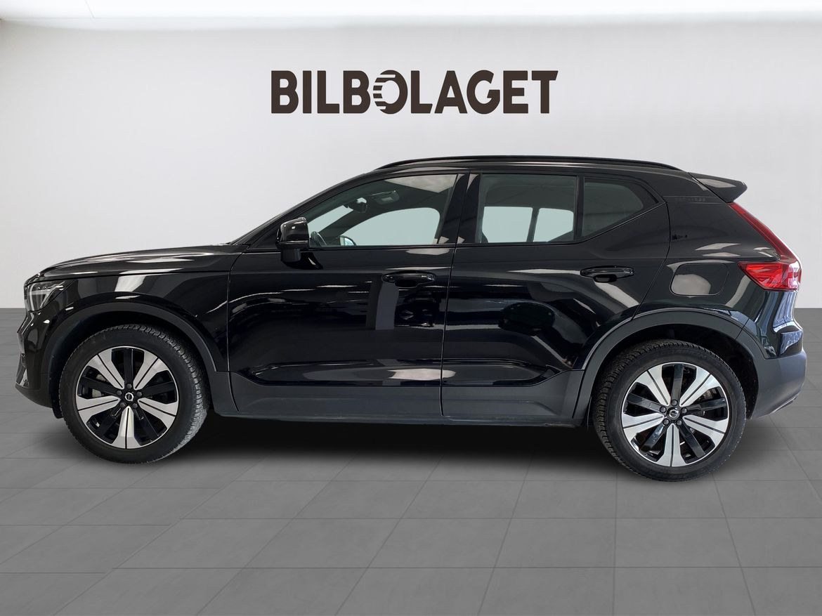Volvo XC40 2023 - miniatyr 2