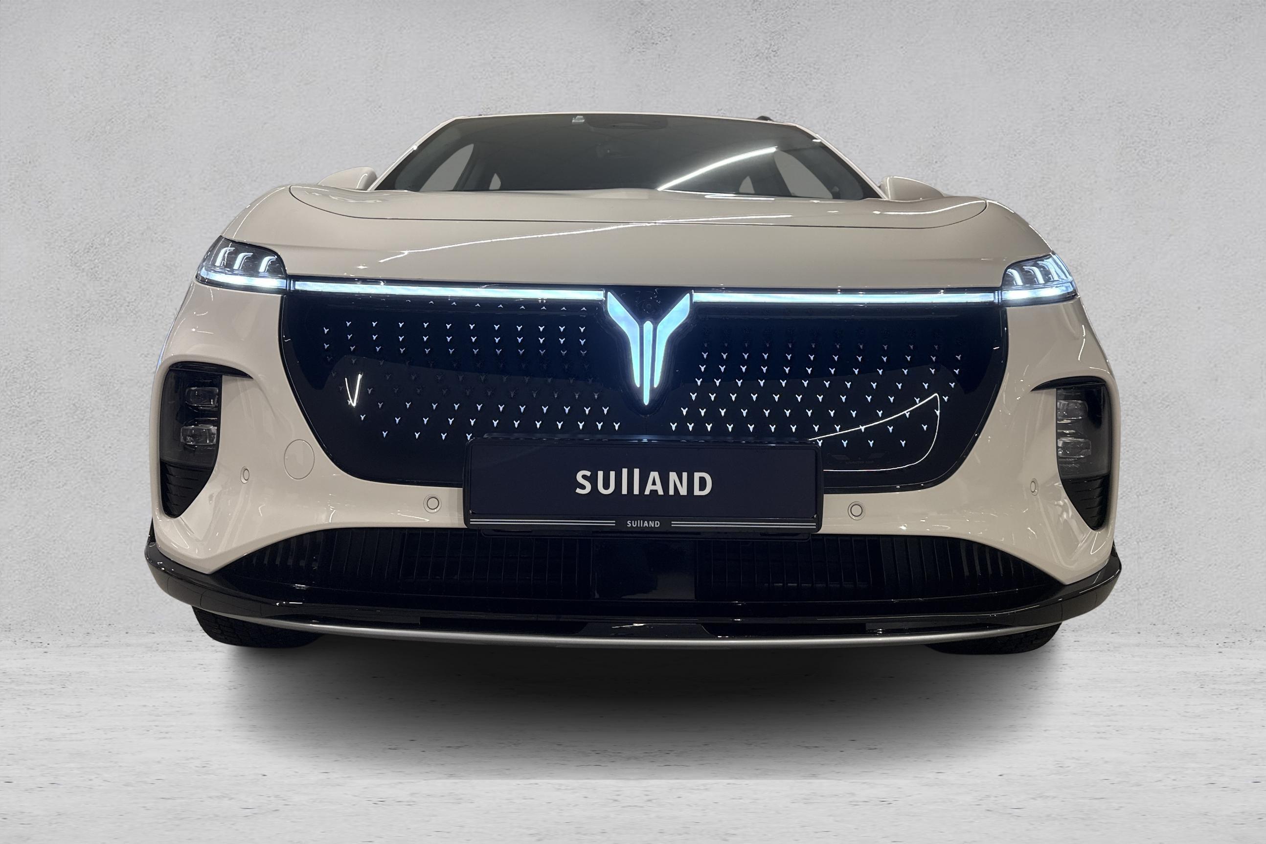 Thumnail bilde 1 av Voyah Courage