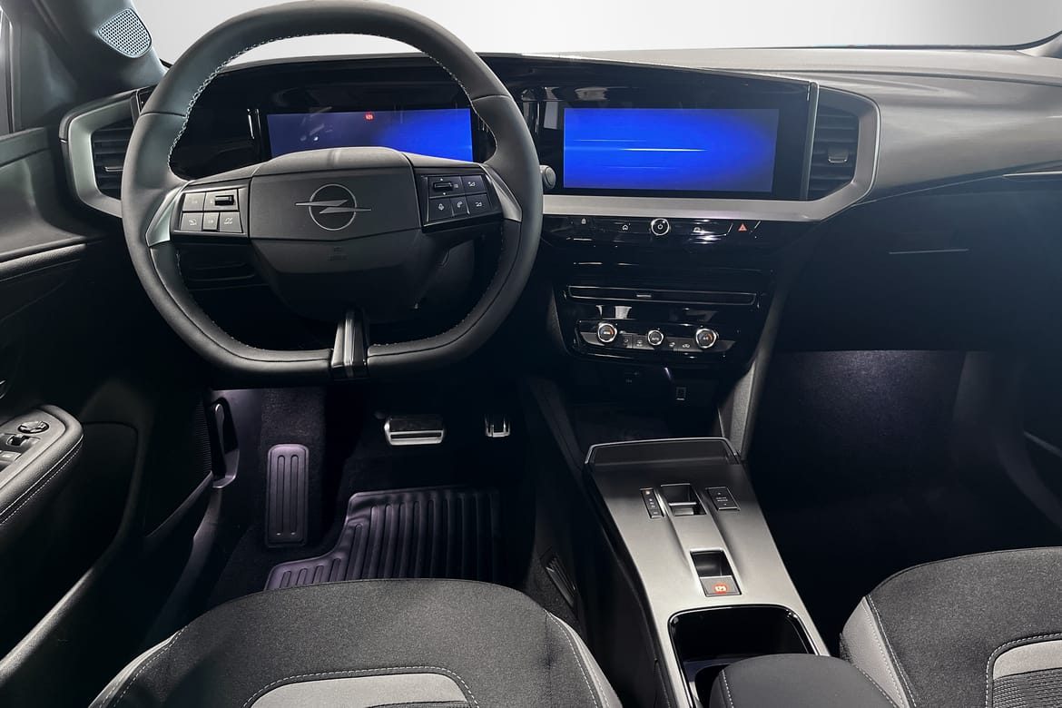 Opel Mokka Hybrid eDCT, 136ps, 2024