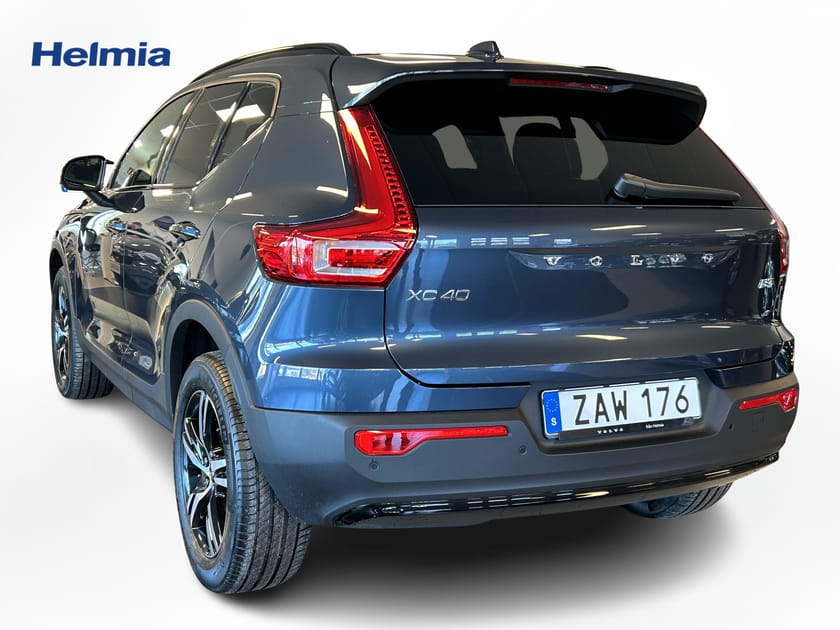 Bild 2 av Volvo XC40 B3 FWD Bensin Plus Dark  Klimatpaket