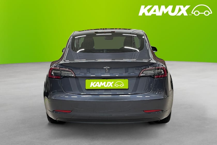 Bild 5 av Tesla Model 3 Long Range AWD Pano Kamera 440hk