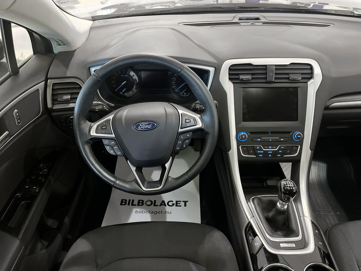 Ford Mondeo 2016 - miniatyr 11