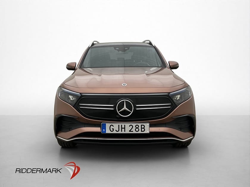 Bild 3 av Mercedes-Benz EQB 350 4MATIC AMG 7 Sits Pano HUD 360 Värmare
