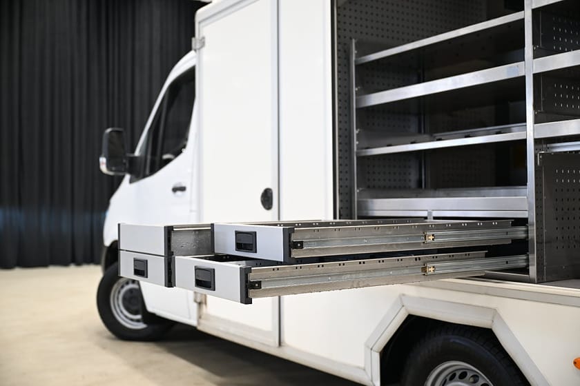 Bild 4 av Mercedes-Benz Sprinter 316 CDI Chassi Påbyggnad|Servicebil|Aluca-V-Inredd|Uppvärmt-skåp