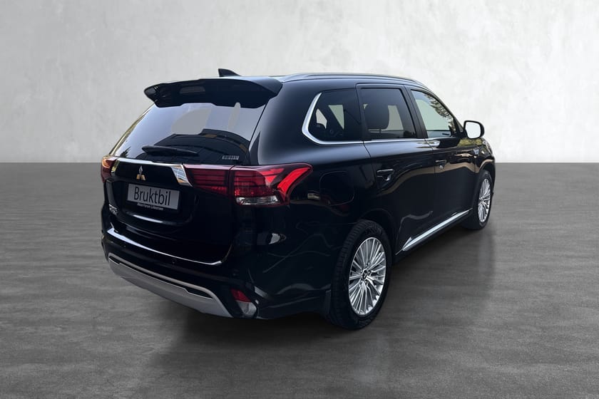 Bilde 5 av Mitsubishi Outlander PHEV Instyle+ / 4WD / Nybilgaranti / Plug-in / Lav km-stand