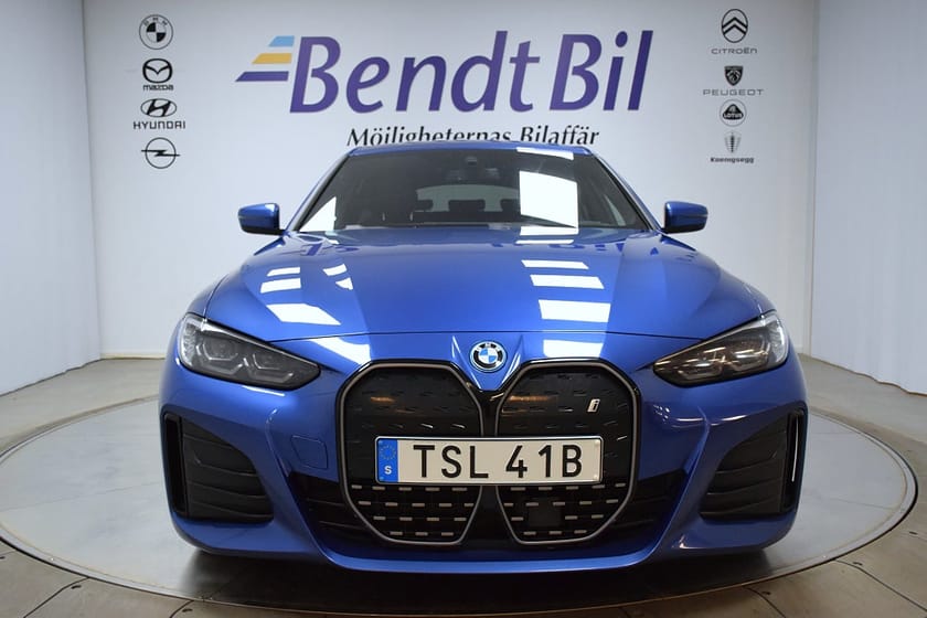 Bild 2 av BMW i4 eDrive40 Gran Coupé | M Sport | Dragkrok | HK | Aktiv fartpilot