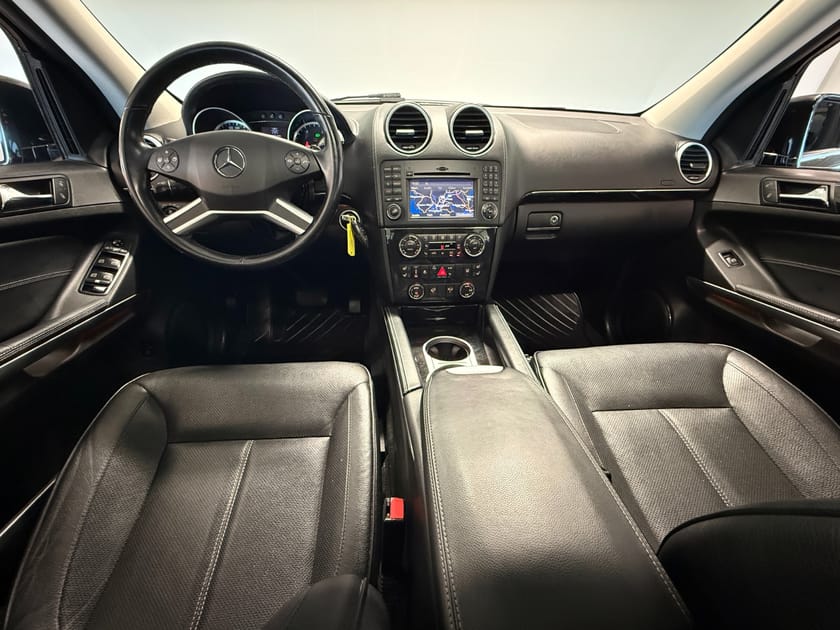 Bilde 4 av Mercedes-Benz GL 350 CDI 4MATIC BE 3,0 265hk AMG Outlet! Cruise/Pano/H&amp;K/Luft/Krok/Kam
