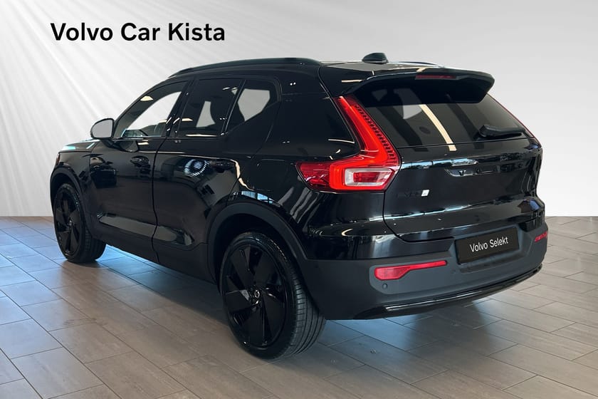 Bild 4 av Volvo EX40 Twin M Performance Ultra Black Edt Drag 360Kam