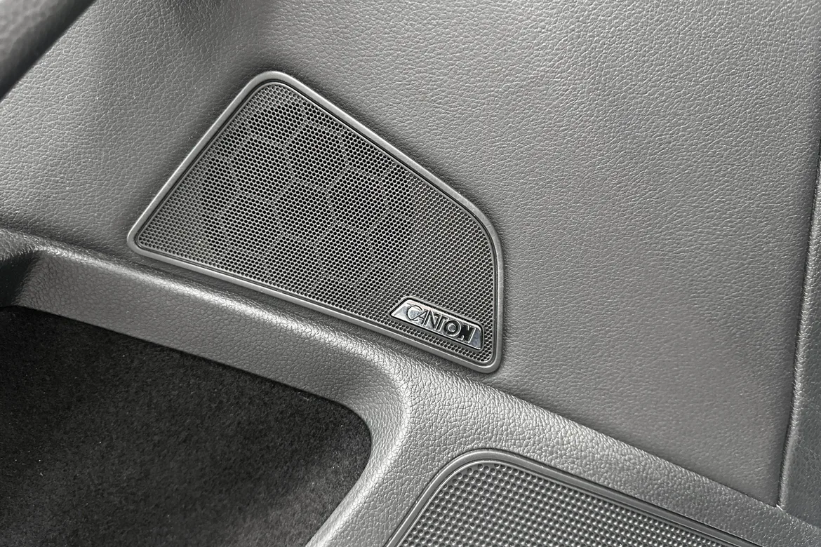picture of a car