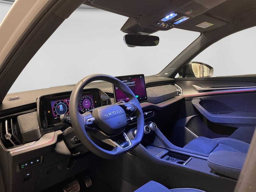 Bild 4 av Škoda Kodiaq 7-Seater Sportline TDI Dsg 4X4 / Adaptiv Chassi / 7 Sits /