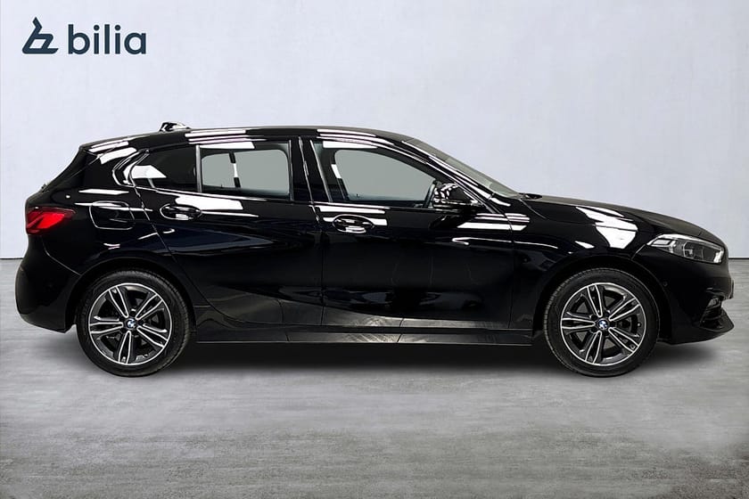Bild 2 av BMW 118i 118i-Sport line-Automat-Shadow line-Backkamera