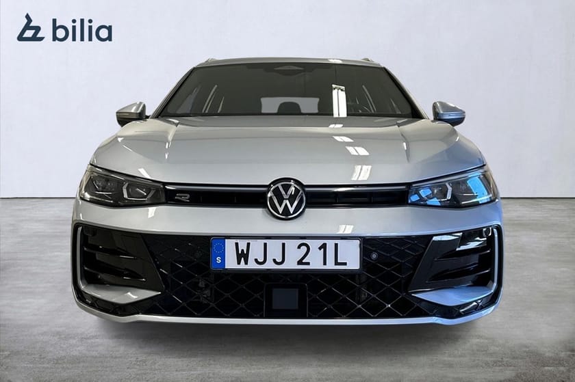 Bild 4 av Volkswagen Passat Sportscombi 2.0 TDI 193hk 4M R-Line Värmare Drag IQ-Light
